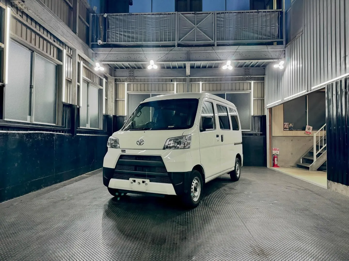 トヨタ ピクシスバン